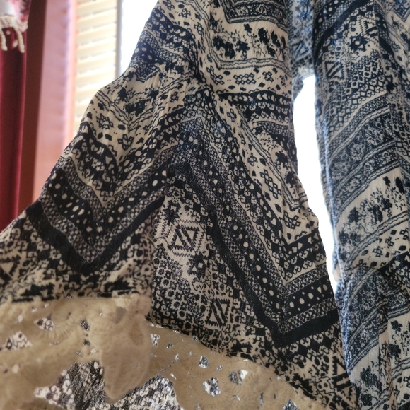 Bohemian style romper - Picture 2 of 2